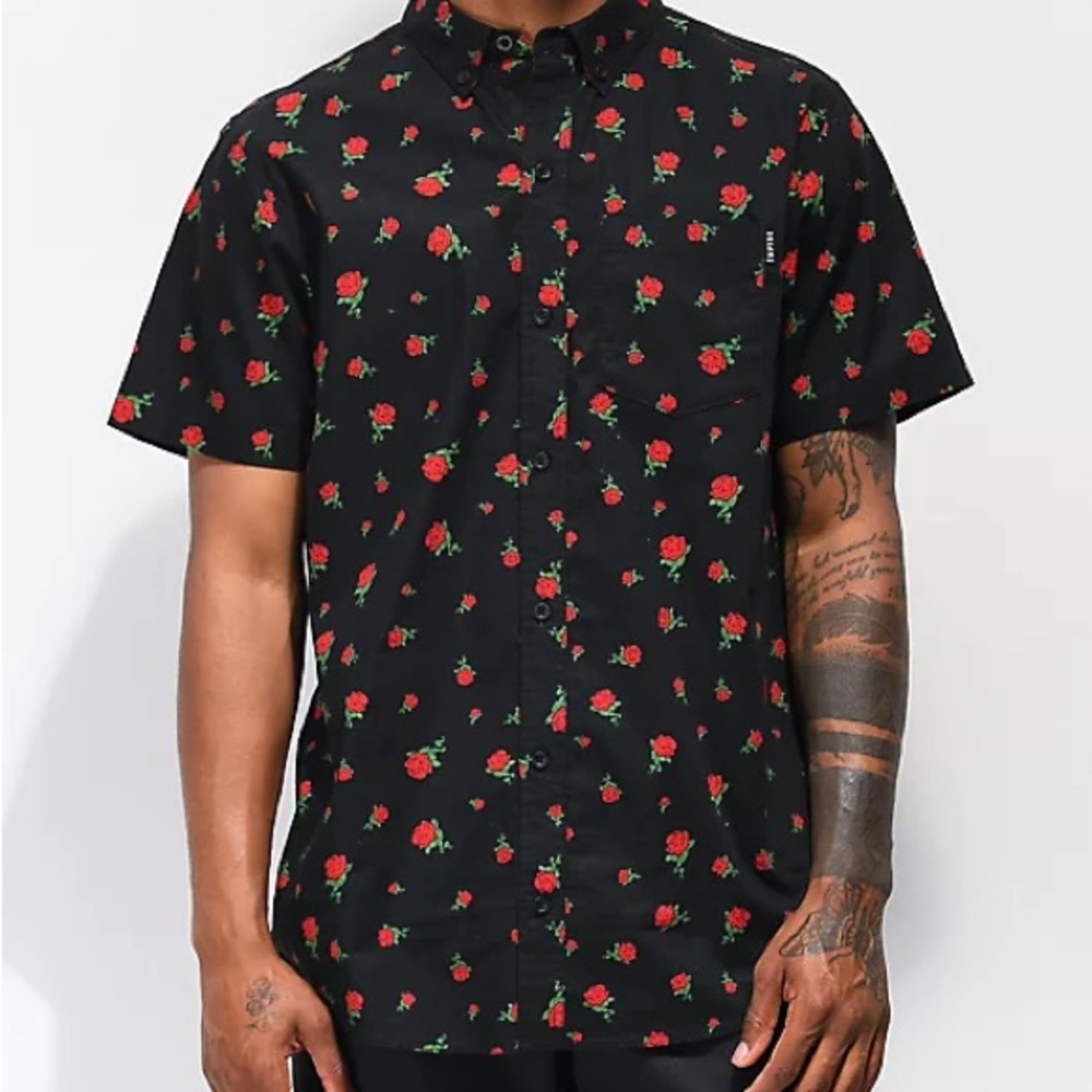 Empyre Brand Black Shirt with Red Floral Design Alternative Men’s Zumiez - EUC